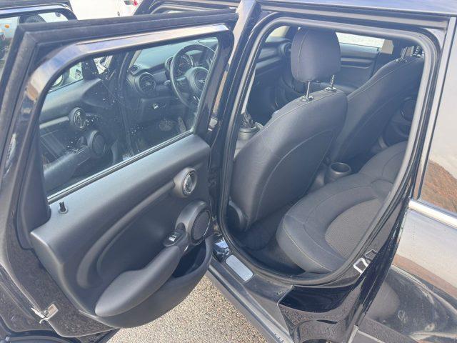 MINI Cooper D 1.5 Cooper D Hype 5 porte ok neopatentati