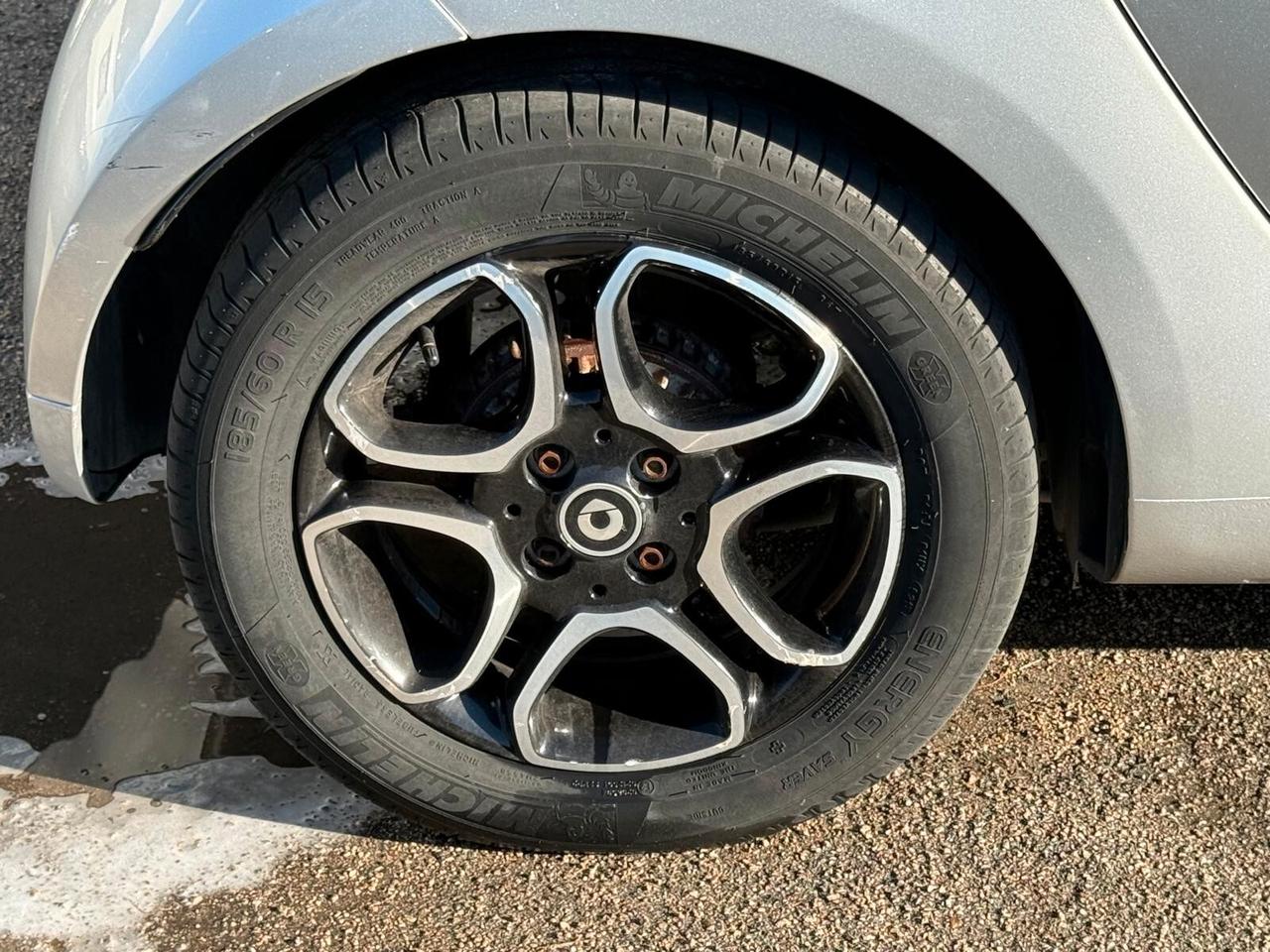 Smart ForTwo 2018 70 1.0 twinamic PRIME
