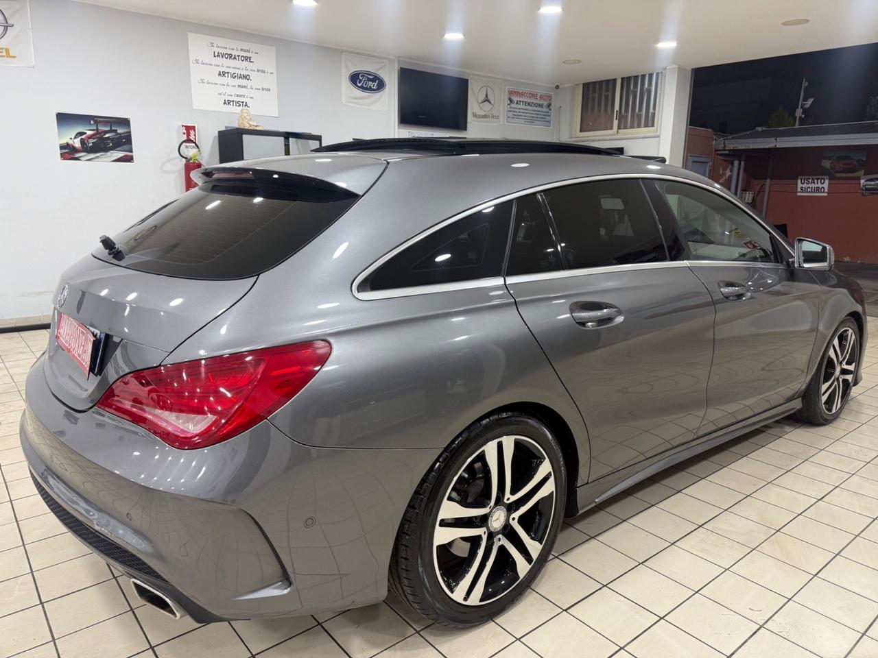 Mercedes Cla 220 premium amg tetto apribile