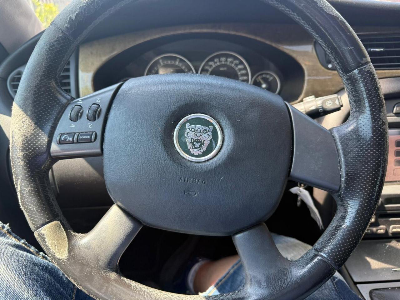 JAGUAR X-TYPE