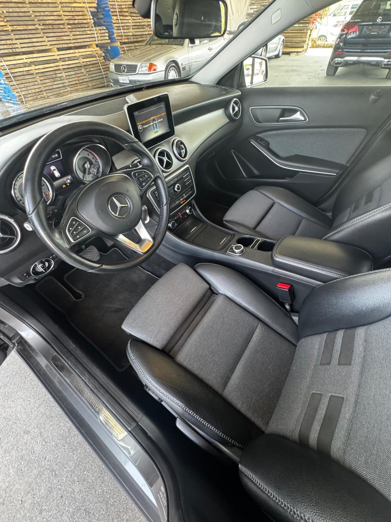 Mercedes-benz GLA 200 GLA 200 d Executive