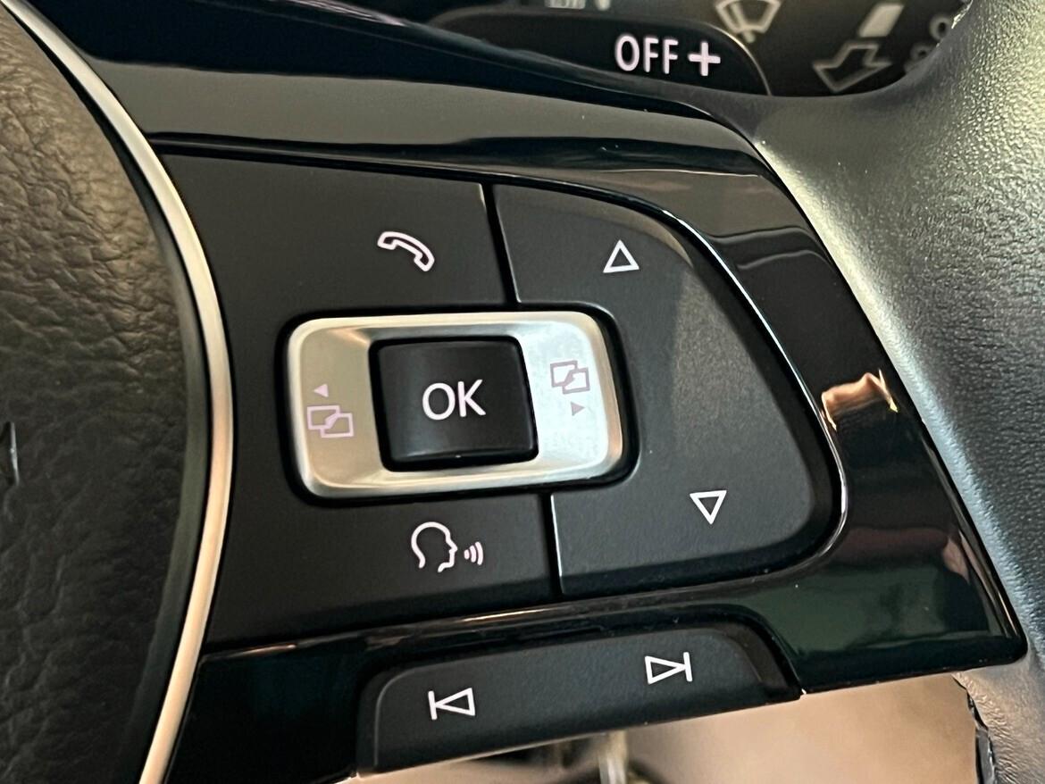 Volkswagen Tiguan 2.0 tdi Executive 4mot 150cv dsg App Conn Led 18"