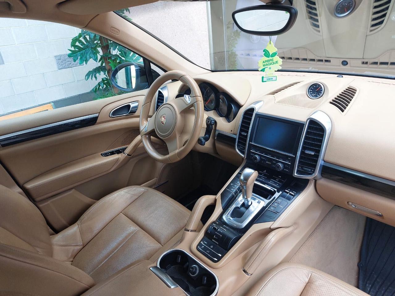 PORSCHE CAYENNE 3.0 V6 TDI 245cv CRHONO SPORT !!!