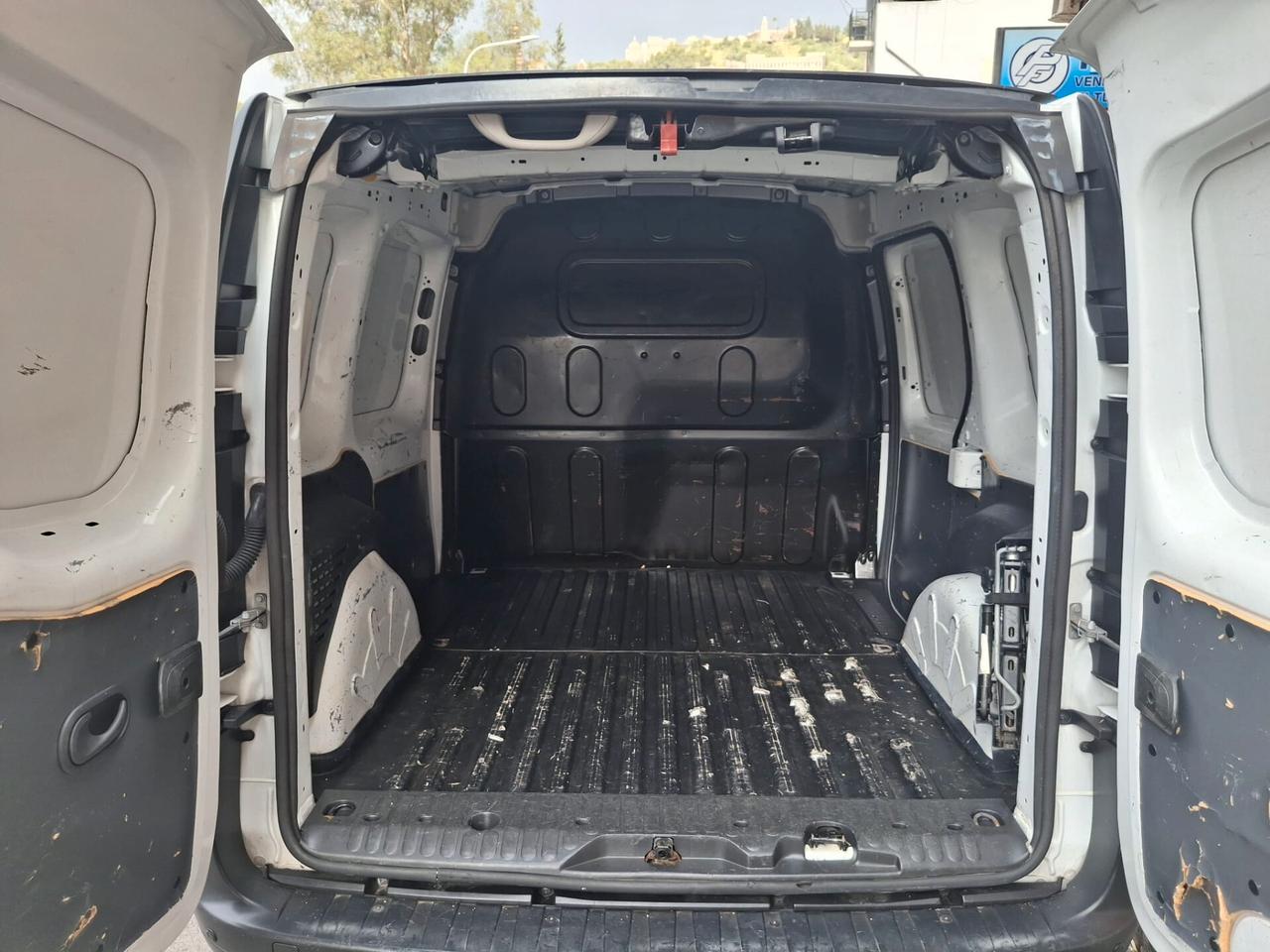 Renault Kangoo 1.5 dCi 90CV S&S 4p. Express Energy Ice TETTO APRIBILE