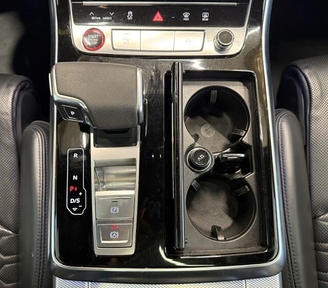 Audi RS Q8 TFSI V8 quattro tiptronic