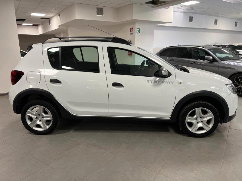Dacia Sandero Stepway 1.5 dci s&s 90cv AUTOM. km 79000!