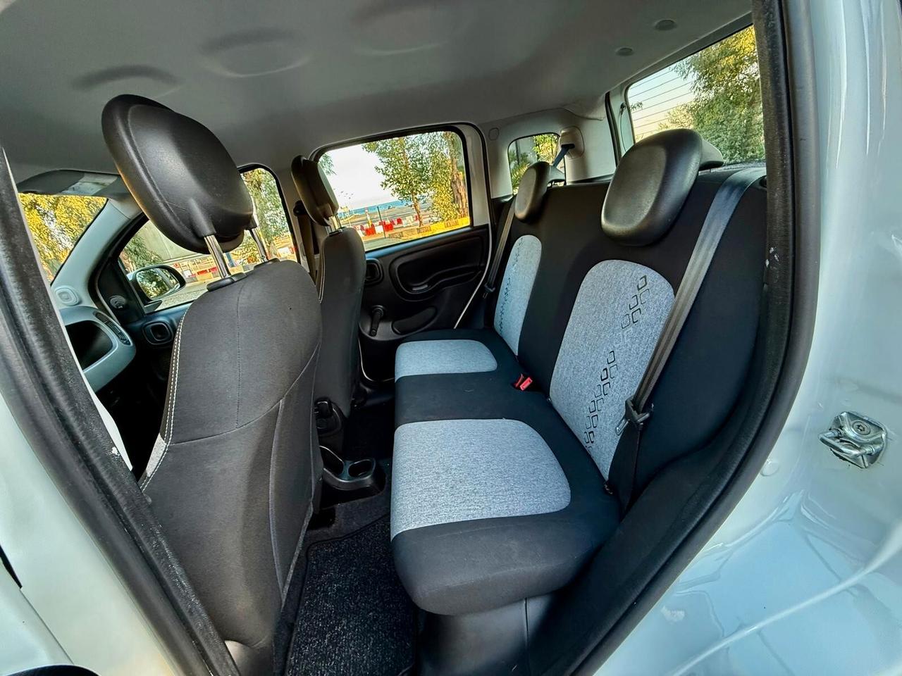 FIAT PANDA 1.2 LOUNGE UNI PROPRIETARIO