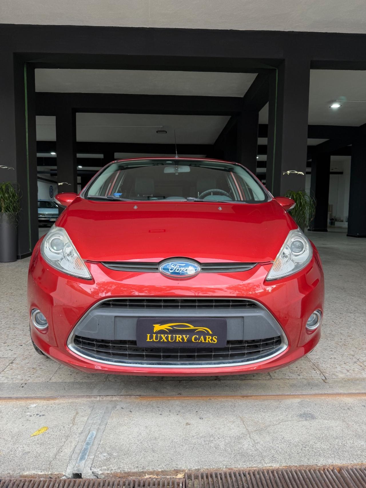 Ford Fiesta 1.4 TDCi 68CV 5 porte Titanium