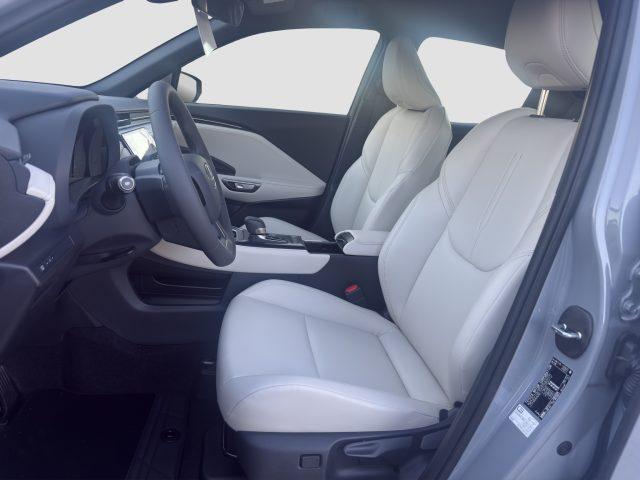 LEXUS LBX LBX Hybrid Elegant