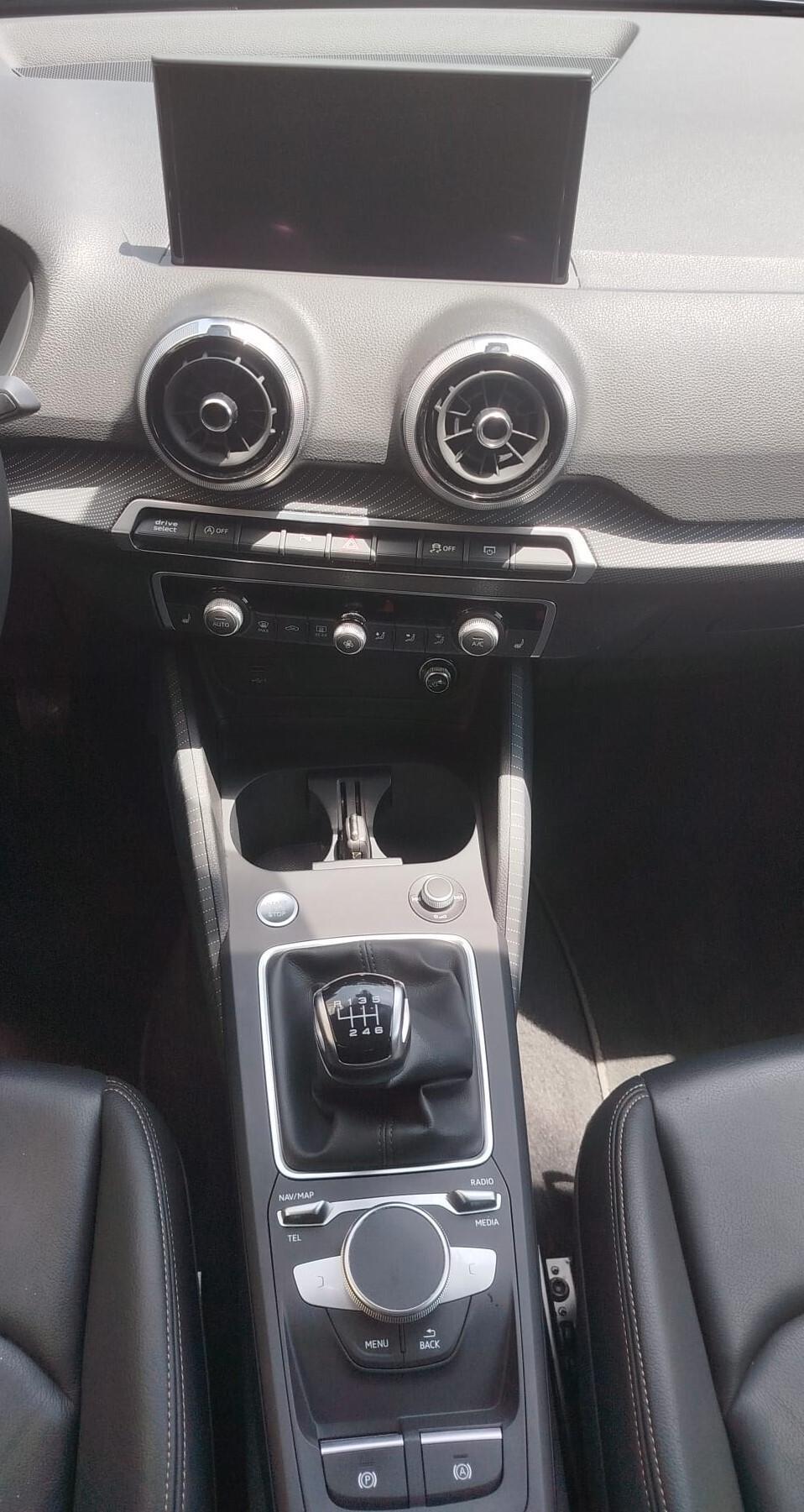 Audi Q2 30 TDI Design 116CV 2021