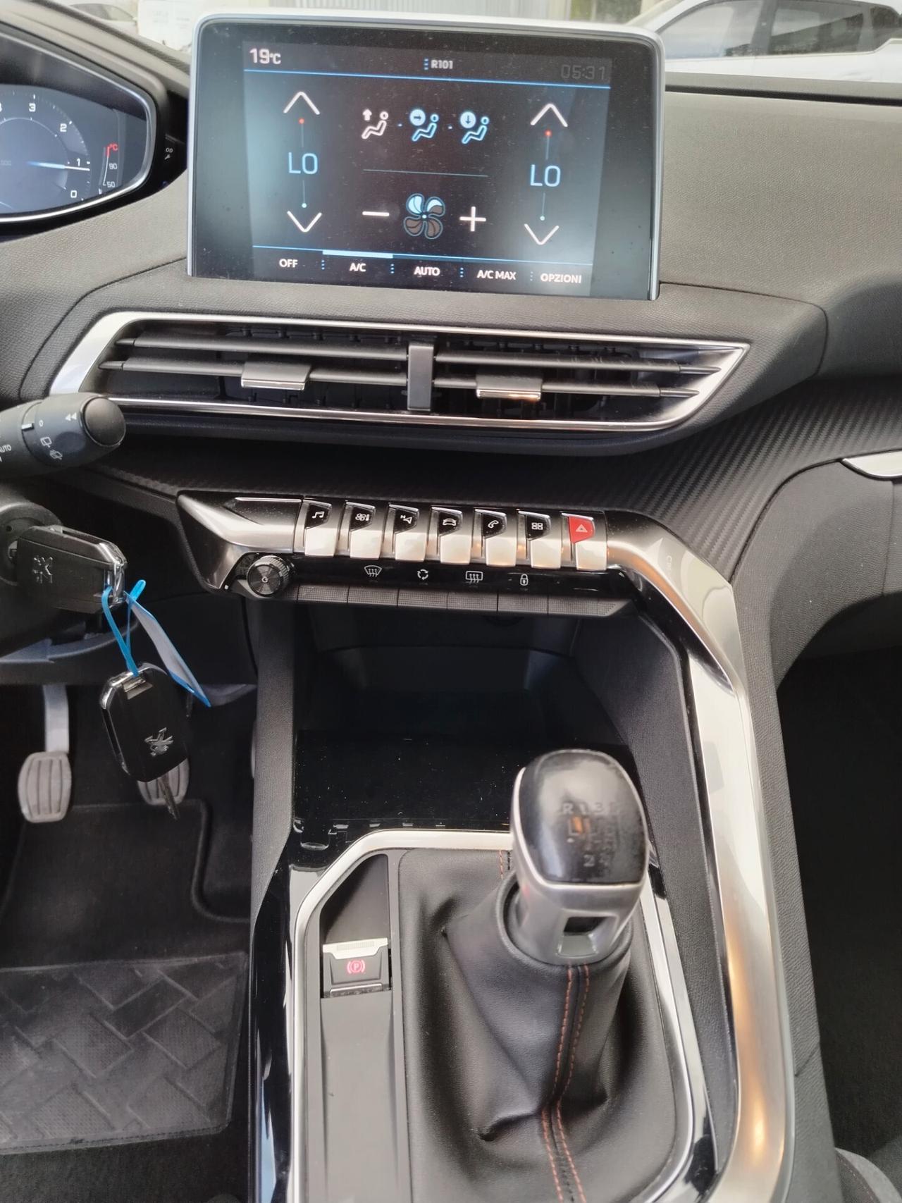 Peugeot 3008 BlueHDi 130 S&S Business