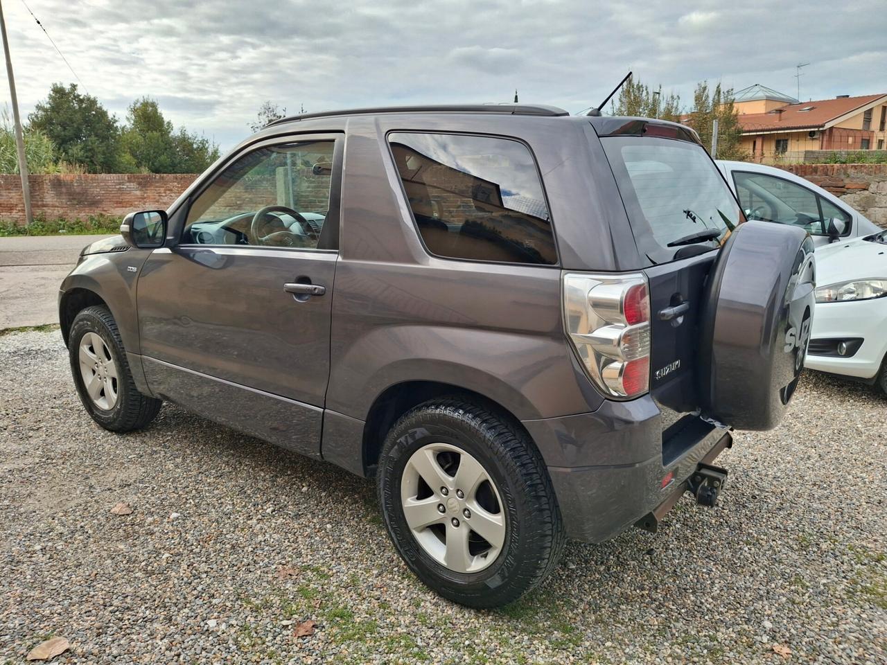 Suzuki Grand Vitara 1.9 ddis offroad Evolution 3p