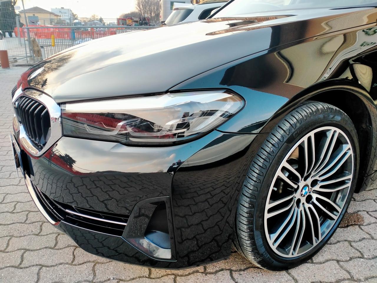 BMW 520 D TOUR. MHEV 48V XDRIVE M.Y.22 LEGA 19 MSPORT / PELLE NERA