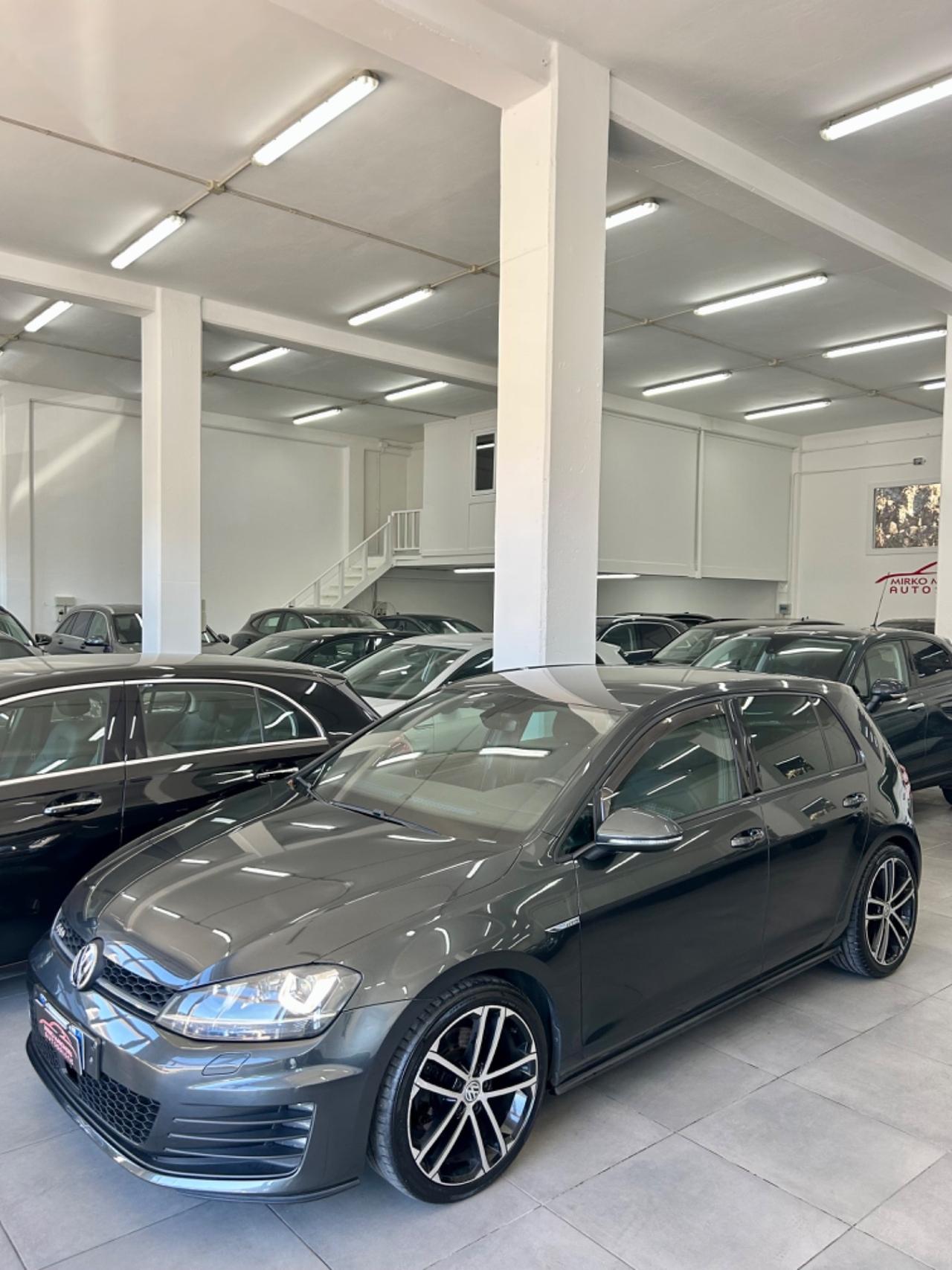 VW Golf 7 GTD 2.0 TDI DSG 5p. FINANZIABILE