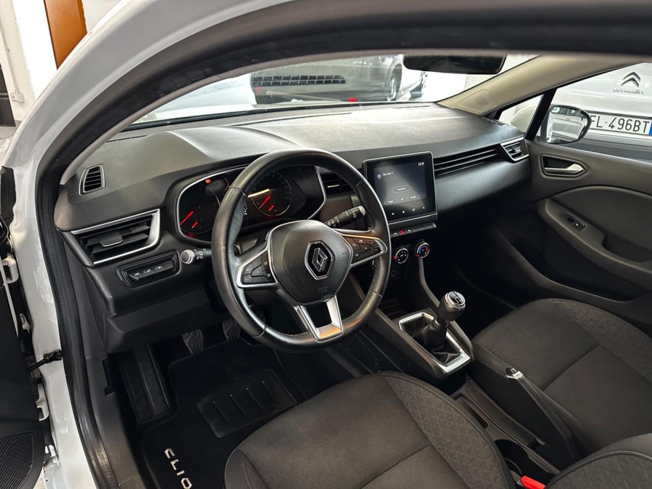 Renault Clio TCe 100 CV 5 porte Business