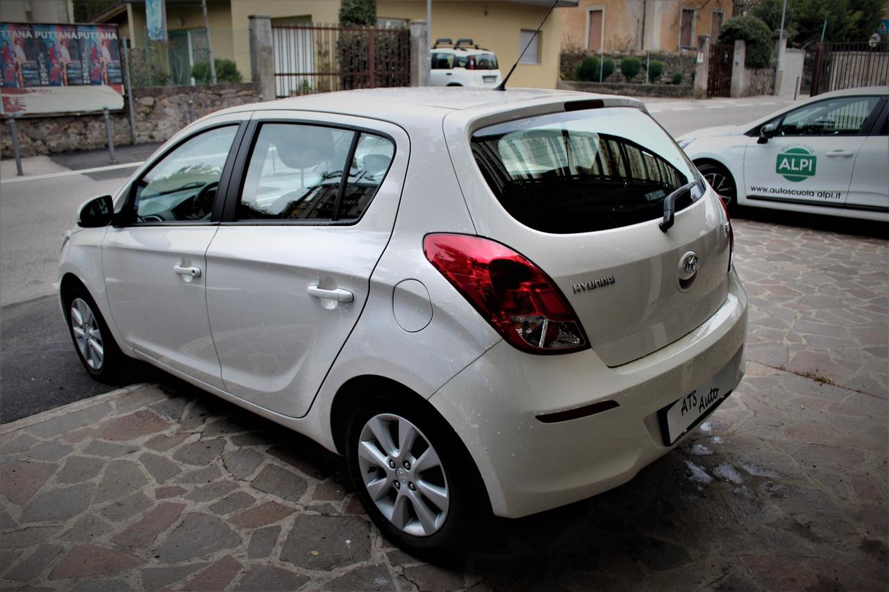 Hyundai i20 1.2 5p. Sound Edition Neopatentati