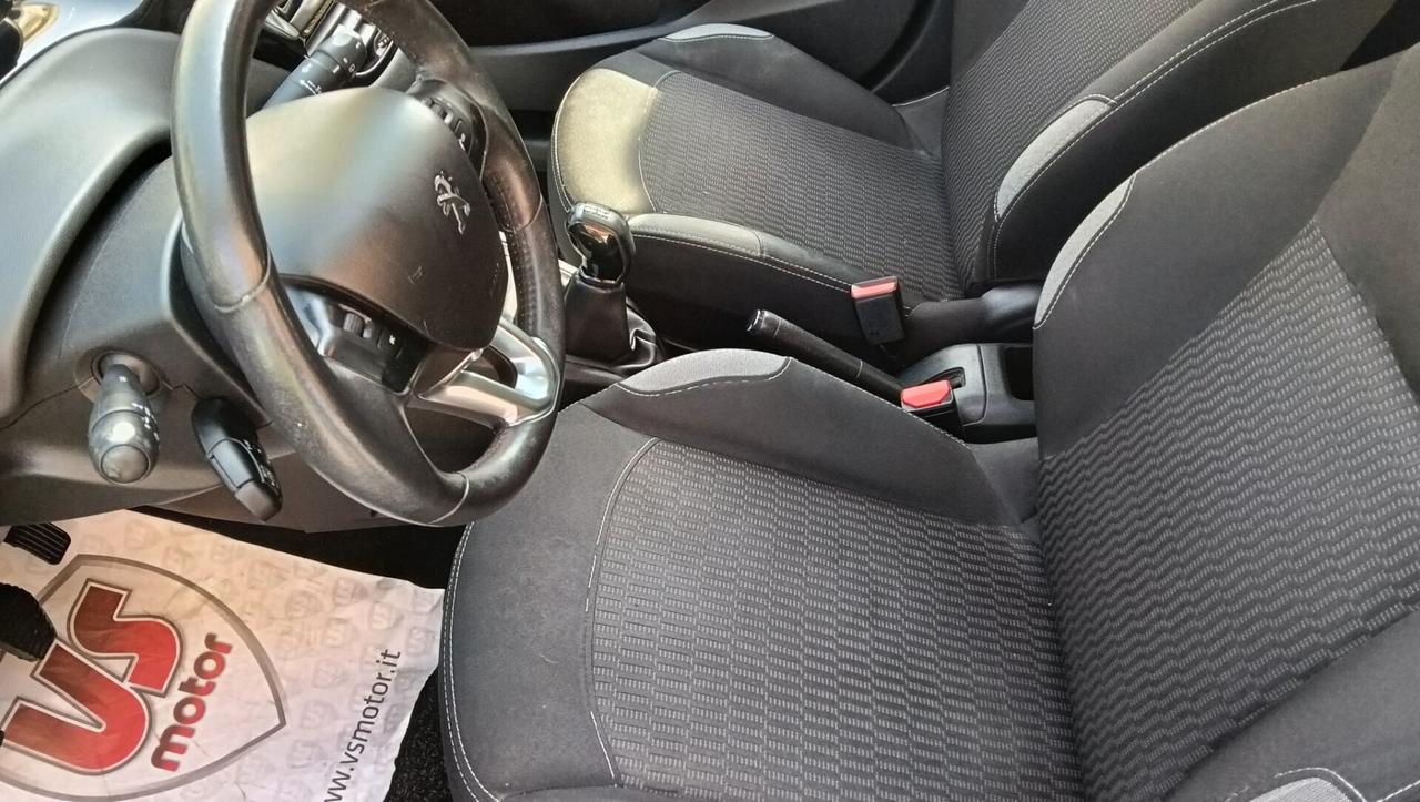 PEUGEOT 208 1.2 BENZ-GARANZIA FULL