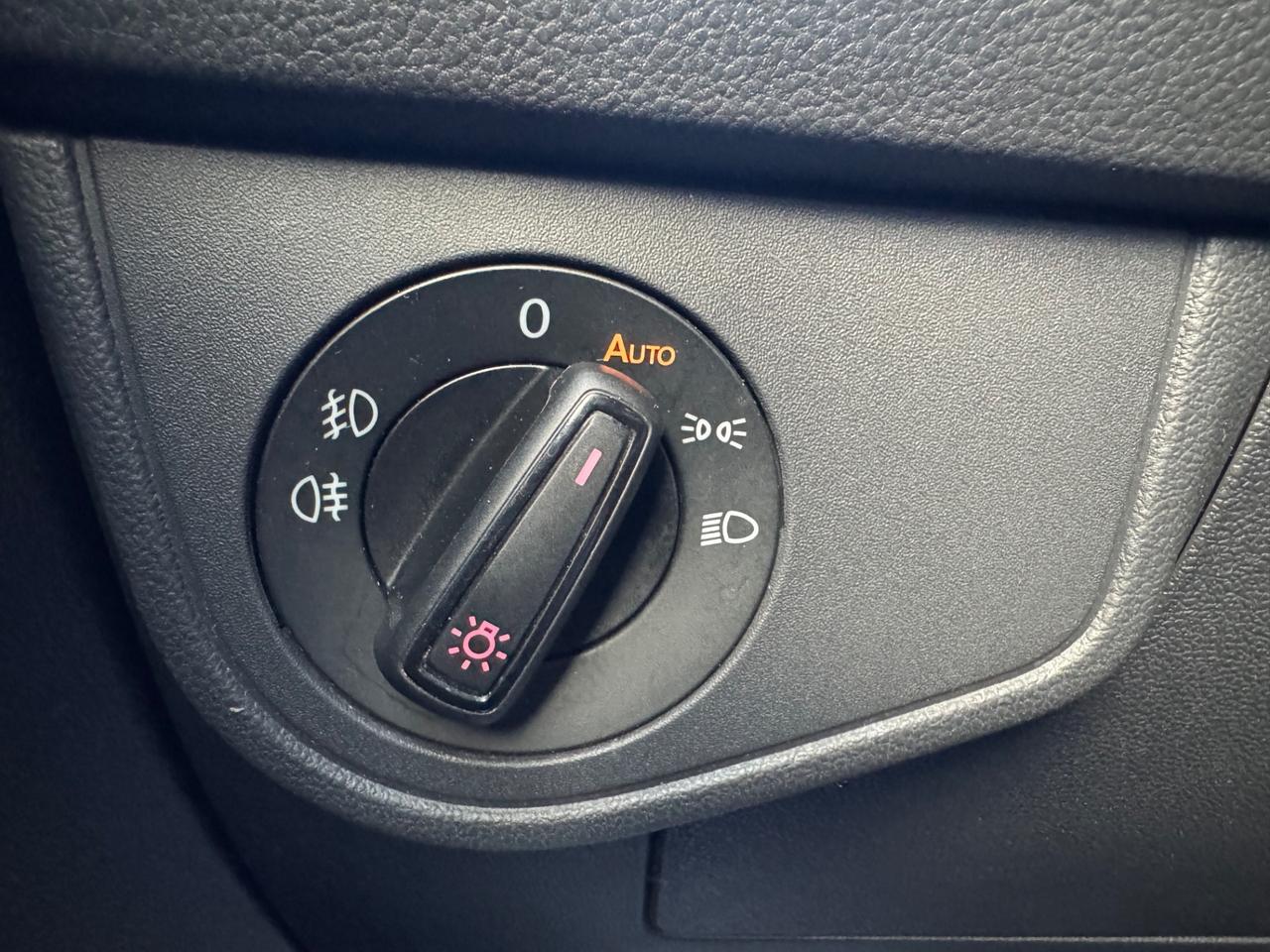 Volkswagen Polo 1.0 TGI 90Cv R-Line Sport BMT