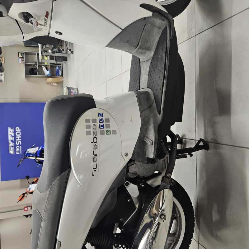 Aprilia Scarabeo 125 i.e. - 2011