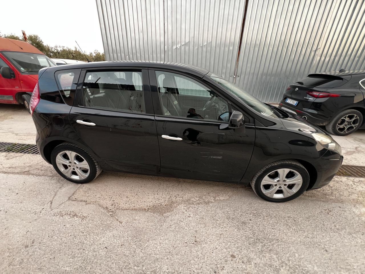 Renault Scenic Scénic X-Mod 1.6 dCi 130CV Dynamique