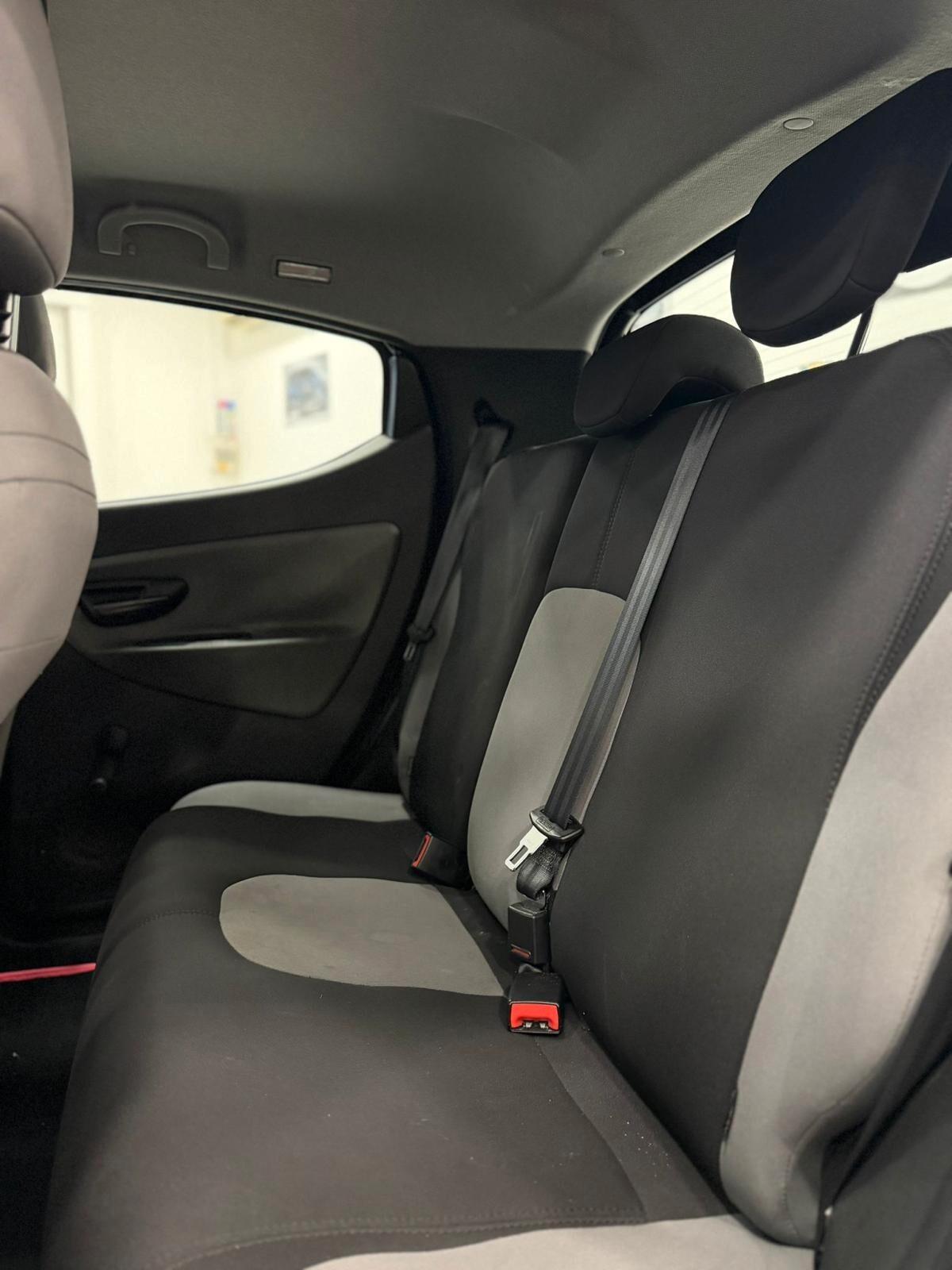 Lancia Ypsilon 1.2 69 CV 5 porte GPL Ecochic Gold