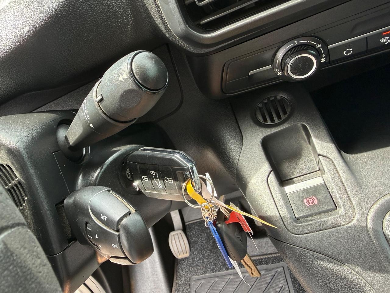 Peugeot Partner 1.5 100 CV 3 POSTI PC Furgone Pro