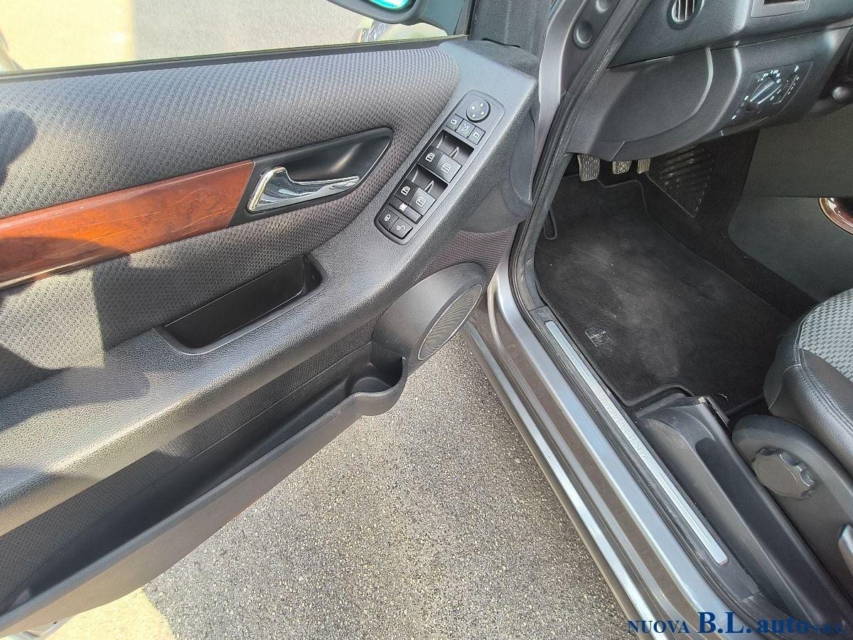 MERCEDES - Classe A - 160 BlueEFFICIENCY Style