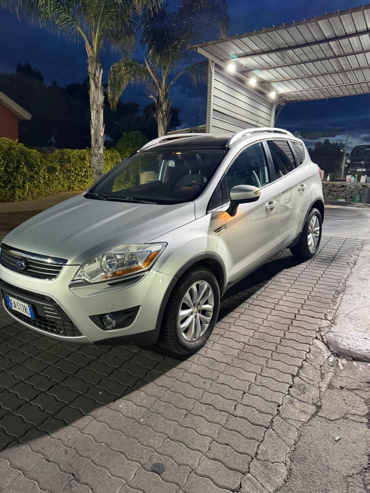 Ford Kuga 2.0 TDCi 136 CV 4WD Titanium DPF