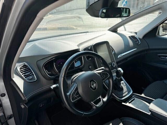 Renault Grand Scenic dCi 8V 110 CV EDC Energy Sport Edition2
