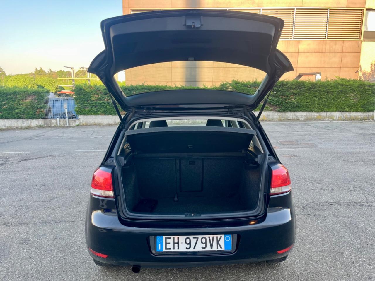 Vw Golf 1.2benzina 2011 98.000km perfetta per neopatentati
