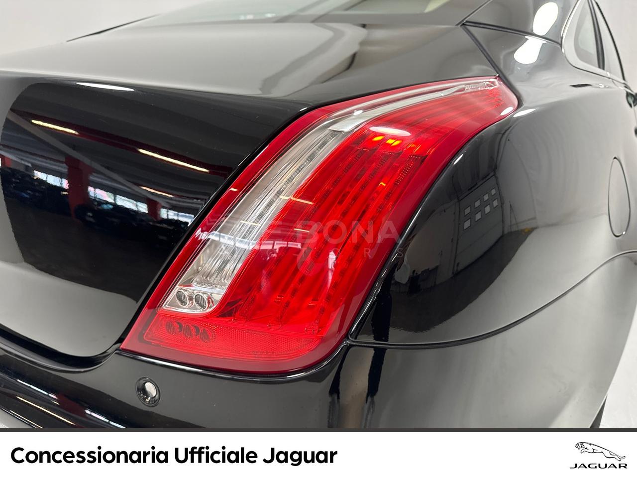 Jaguar XJ 3.0d v6 premium luxury auto