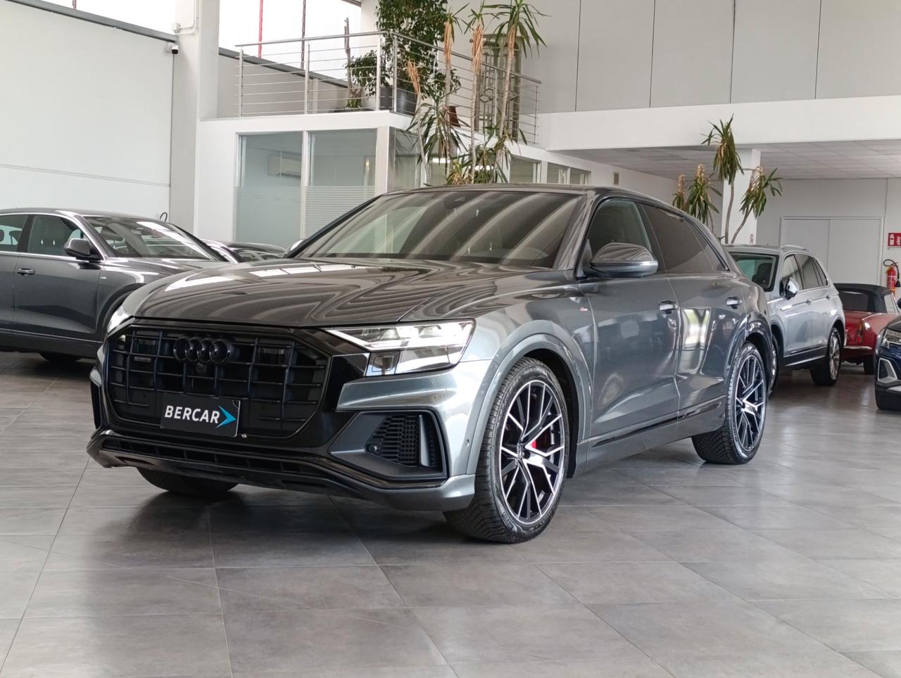 Audi Q8 55 3.0 tfsi mhev Sport quattro tiptronic