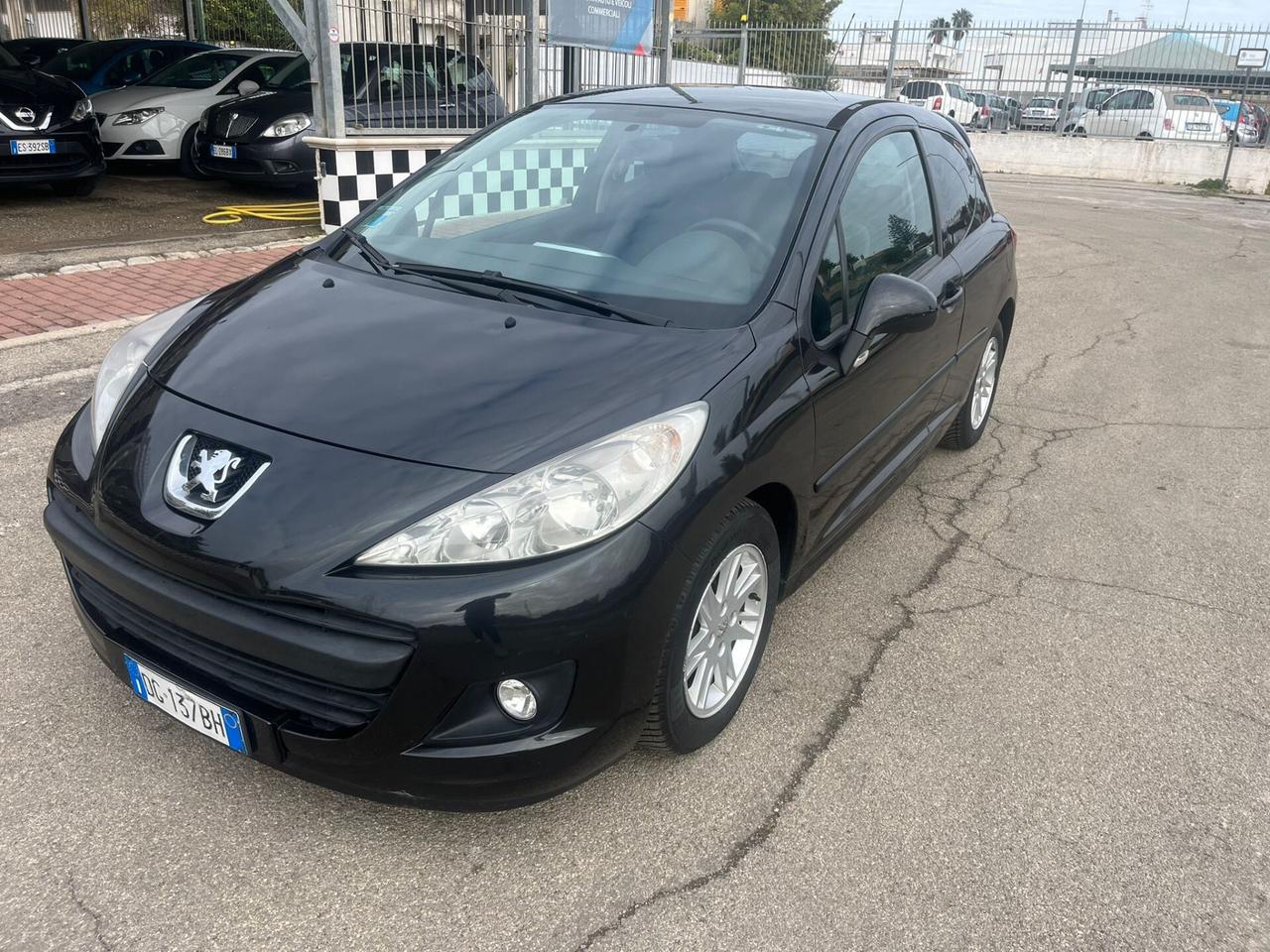 Peugeot 207 Gpl Unipro - 2010