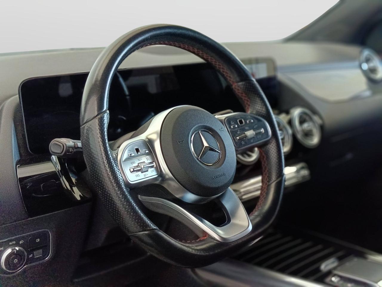 Mercedes-Benz GLA-H247 2020 - GLA 180 d Premium auto