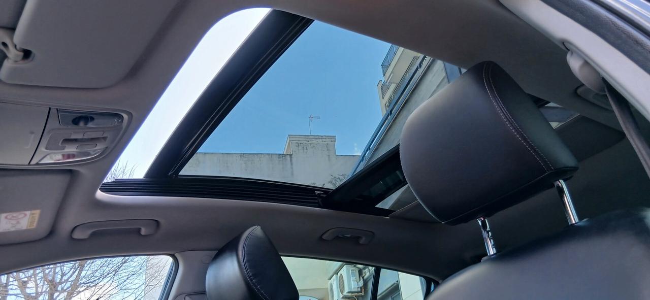 KIA SPORTAGE 1.7 CRDI 2WD GT LINE TETTO PELLE XSENO NAVI