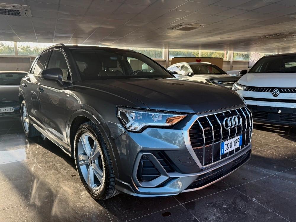 Audi Q3 35 2.0 TDI S line edition quattro s-tronic