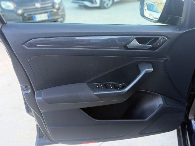 VOLKSWAGEN T-Roc 2.0 TDI UNICOPROPR-Garanzia
