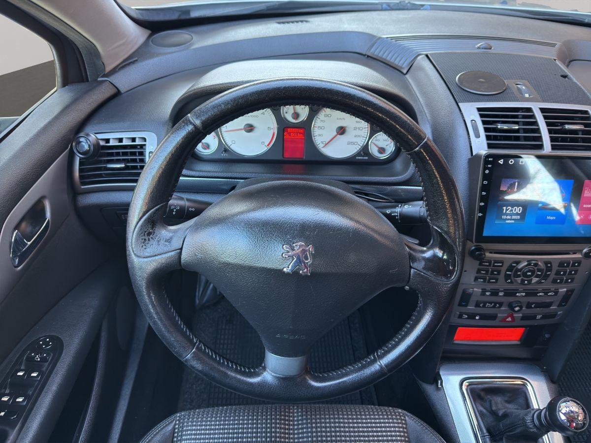 PEUGEOT - 407 - 2.0 HDi 136CV Premium