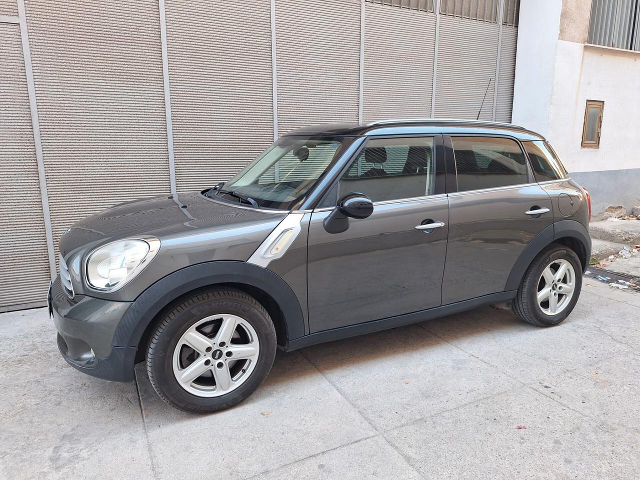 Mini Cooper D Countryman 2.0 Automatica