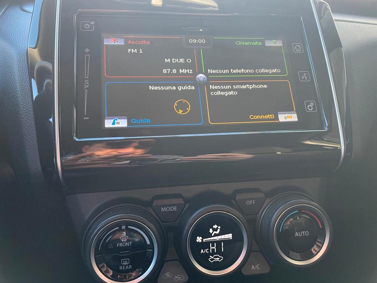 Suzuki Swift 1.2 Hybrid 4WD AllGrip Top