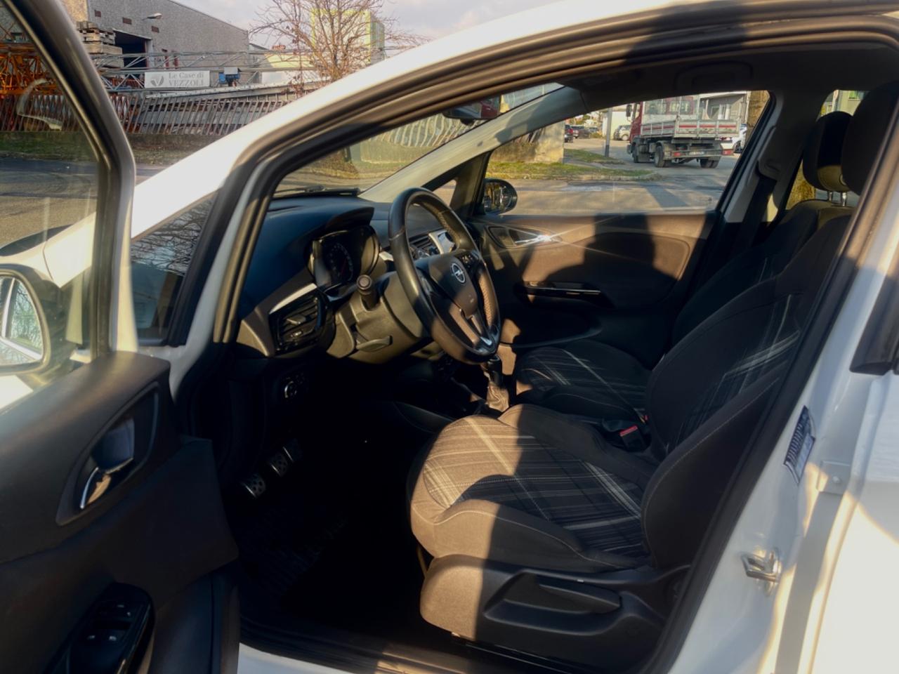 Opel Corsa 1.4 90CV GPL Tech 5 porte Innovation per Neopatentati 2017