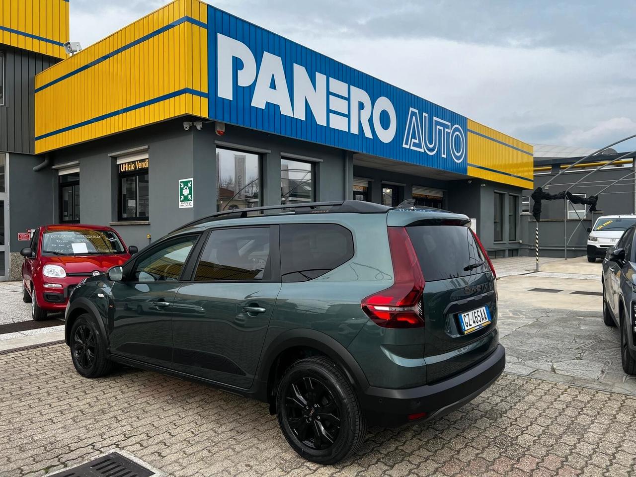 DACIA Jogger Jogger 1.0 TCe GPL 100 CV 5 posti ...
