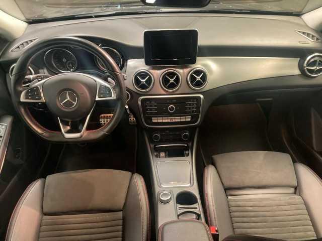 Mercedes-Benz CLA Shooting Brake 220 d (cdi) Premium 4matic auto