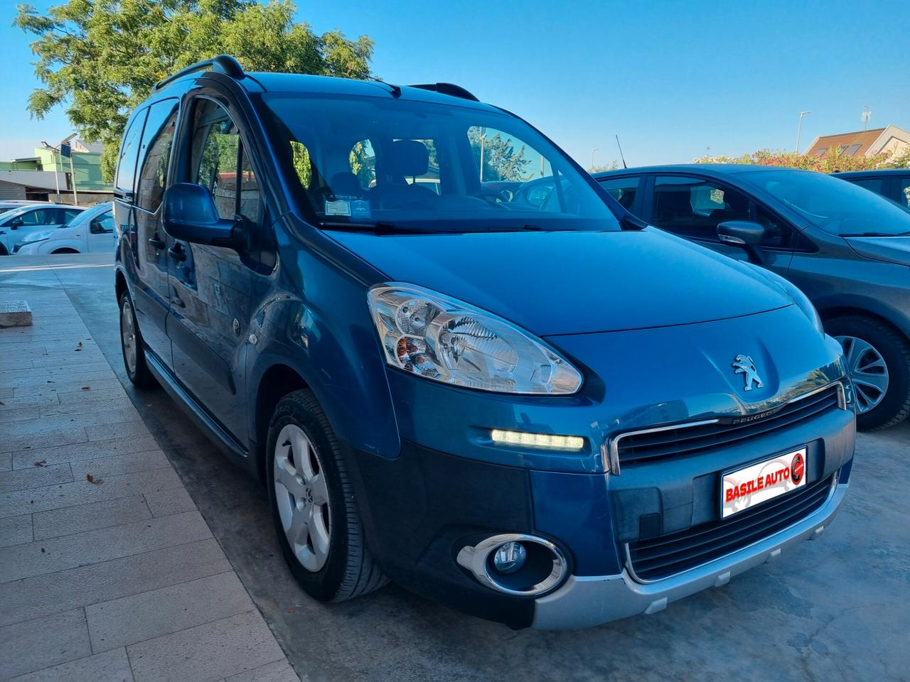 Peugeot Partner Tepee 1.6 HDi 92CV Outdoor