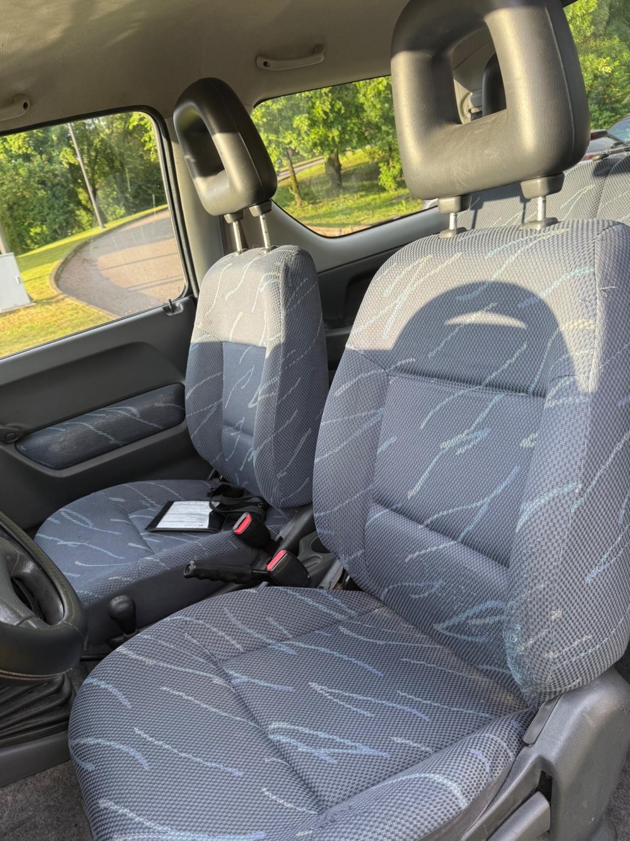 Suzuki Jimny 1.3i 16V cat 4WD JLX Mode