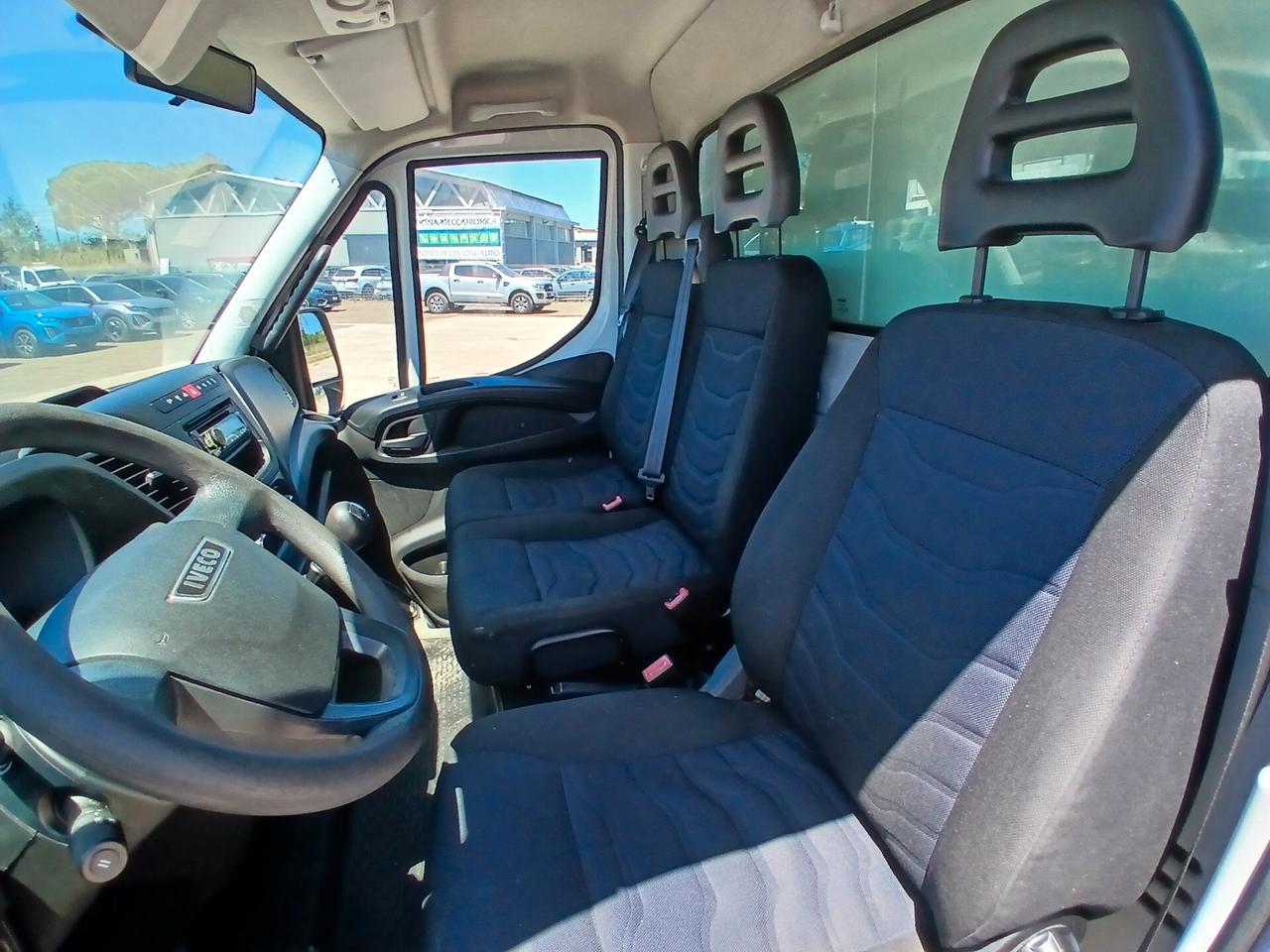 Iveco Daily 35C14 BTor 2.3 HPT PC-RG Cabinato