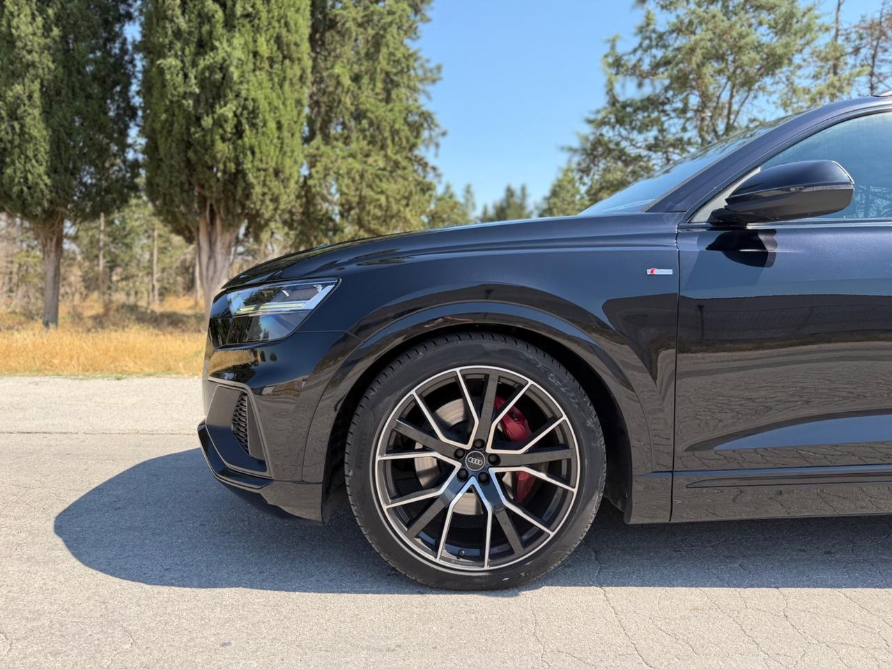 Audi Q8 50 TDI 286 CV quattro S-line identity BLACK