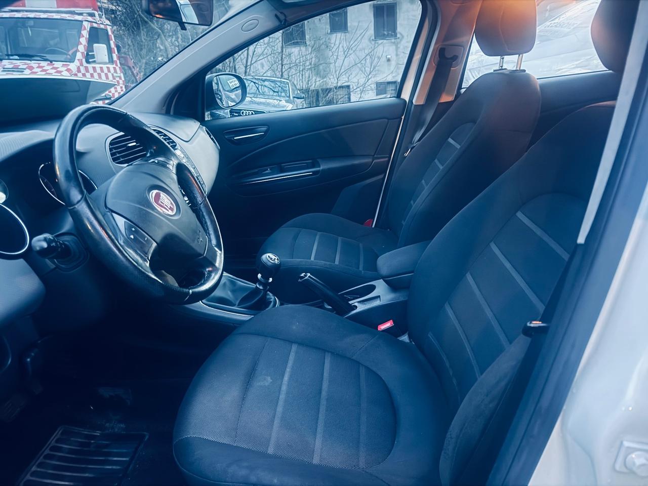 Fiat Bravo 1.4 benzina e GPL casa madre adatti neopatentati