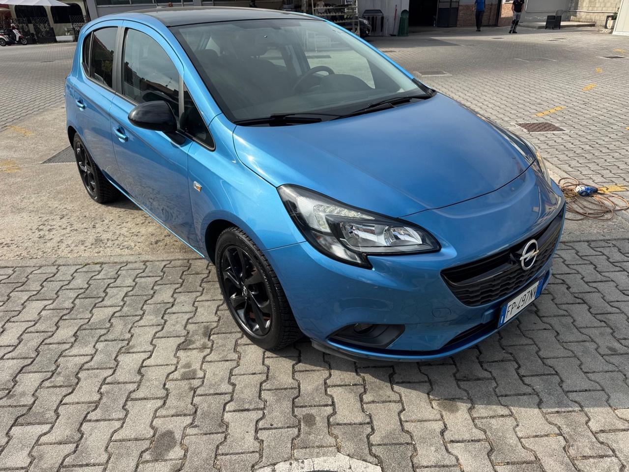 Opel Corsa 1.2 5 porte Innovation neopatentati