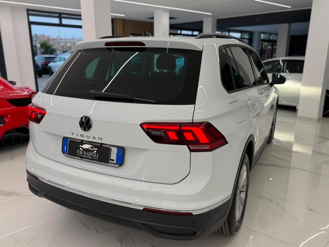 Volkswagen Tiguan 2.0 TDI 150 CV SCR DSG Elegance